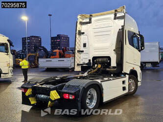 2022-ford-f-max-500-1392879-44179446