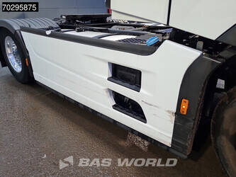 2022-ford-f-max-500-1392879-44179458