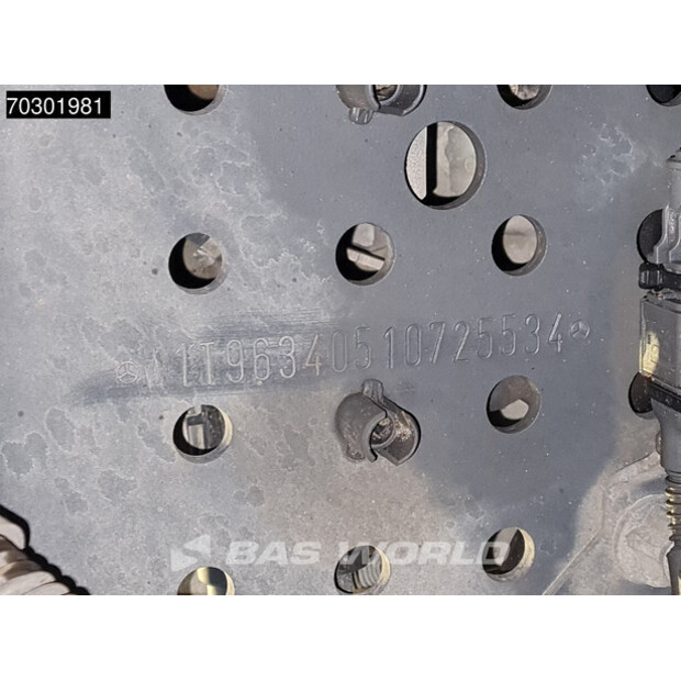 2023 مرسيدس بنز Actros 1945-44179509