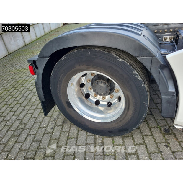 2016 رينو T460-44179565