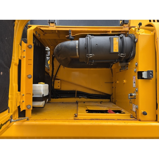 2020 جيه سي بي JS370LC-44185310