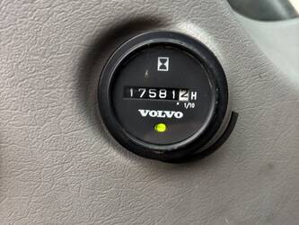 2010-volvo-ec210cl-1392920-44185380