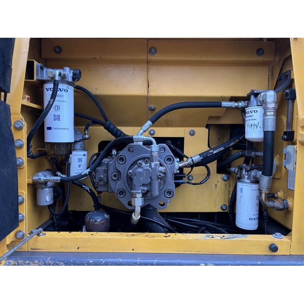 2010 Volvo EC210CL-44185383