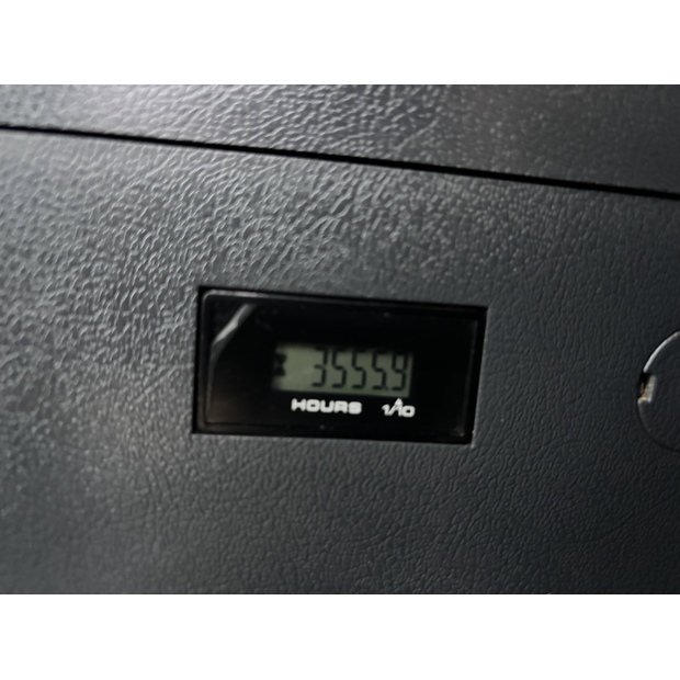 2021 هيونداي HW210A-44185426