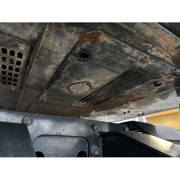 2021 هيونداي HW210A-44185437