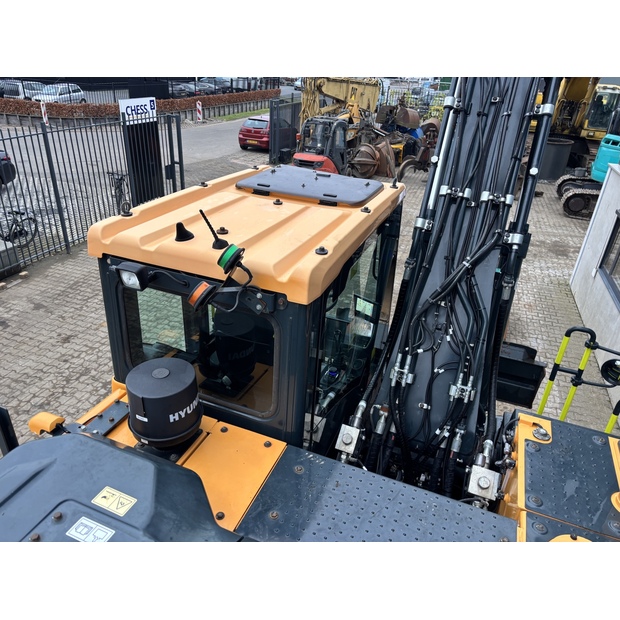 2021 هيونداي HW210A-44185443