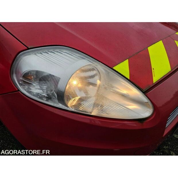 2009 Fiat Punto-44192815