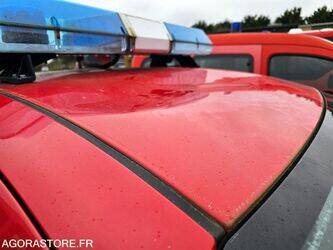 2009-fiat-punto-1392951-44192818