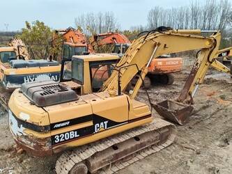 صورة ل حفارات مجنزرة 2020 كاتربيلر 320BL للبيع في الصّين