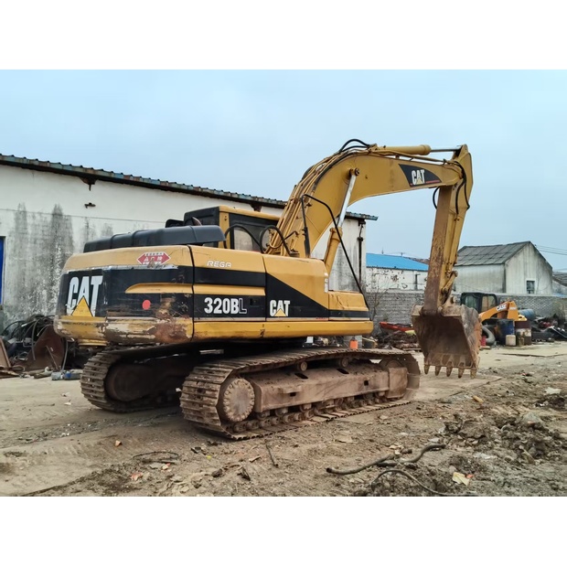2020 Caterpillar 320BL-44194810