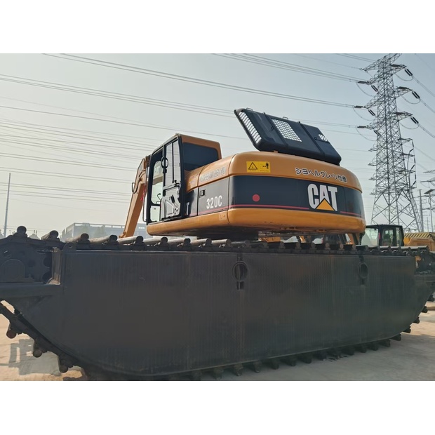 2022 كاتربيلر 320CL-44194900