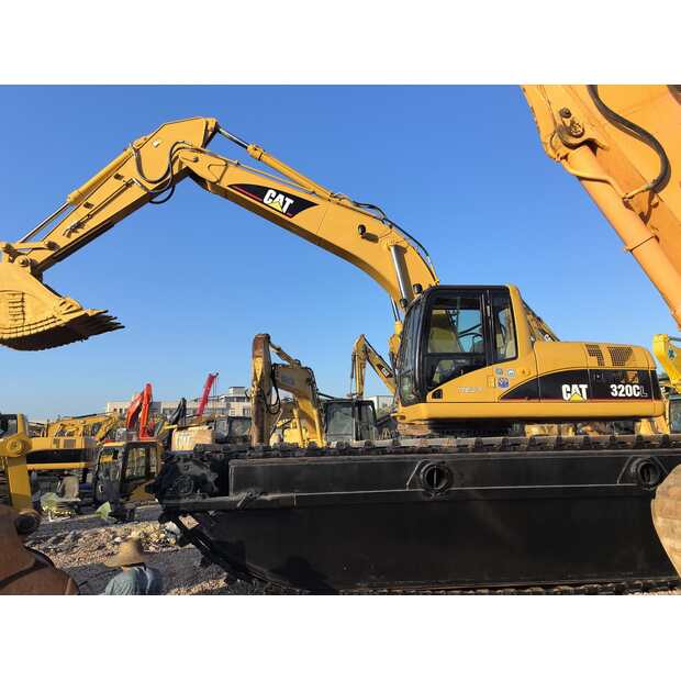 2022 Caterpillar 320CL-44194907