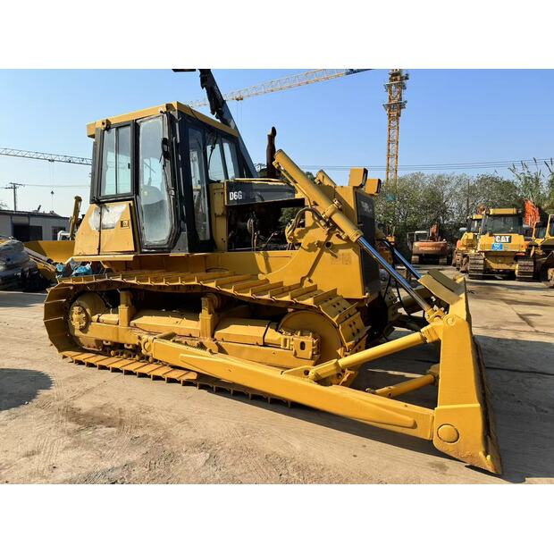 2021 كاتربيلر D6G-44194917