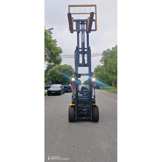 2023 كوماتسو FD30-44206854