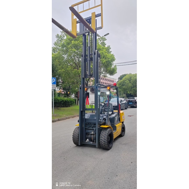 2023 كوماتسو FD30-44206855