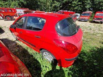 2009-peugeot-308-1393028-44208167