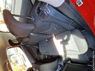 2009-peugeot-308-1393028-44208174