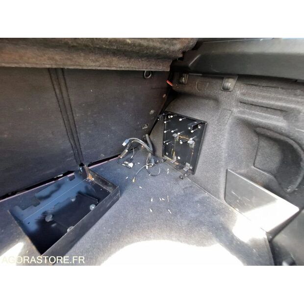 2009 Peugeot 308-44208176