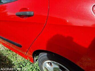 2009-peugeot-308-1393028-44208183