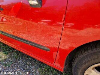 2009-peugeot-308-1393028-44208194