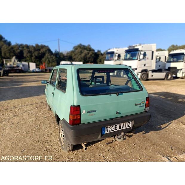 2002 فيات Panda-44208257