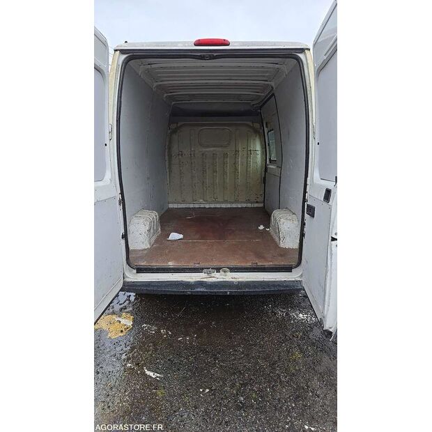 2003 فيات Ducato-44208359