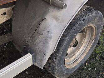 2004-ford-transit-1393037-44208376