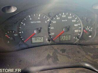 2004-ford-transit-1393037-44208390