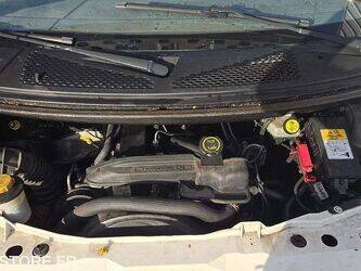 2004-ford-transit-1393037-44208395