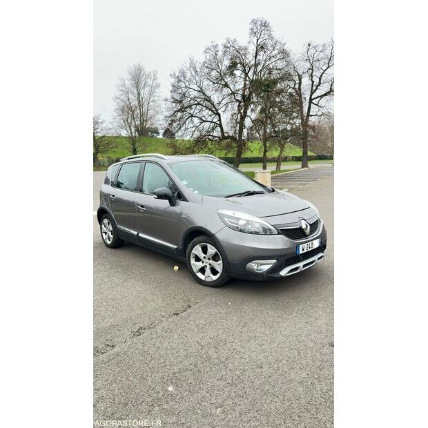 2015 رينو Megane-44208461