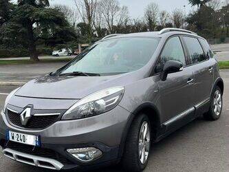2015-renault-megane-1393047-44208463
