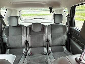 2015-renault-megane-1393047-44208464