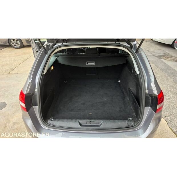 2020 Peugeot 308-44208483