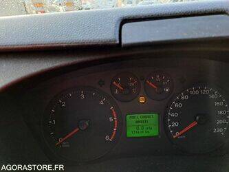 2010-ford-transit-1393049-44208491