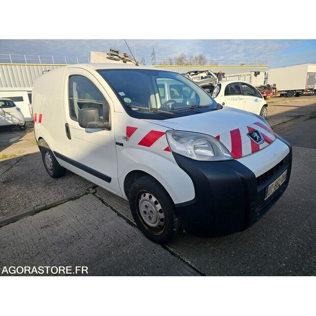 2015 بيجو Bipper-44208499