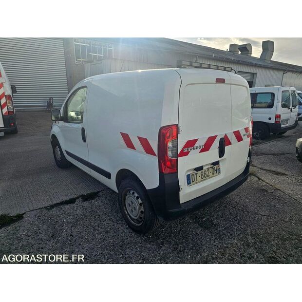 2015 بيجو Bipper-44208501