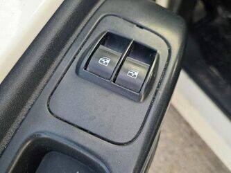 2015-peugeot-bipper-1393051-44208506