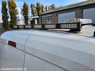 2015-peugeot-bipper-1393051-44208519