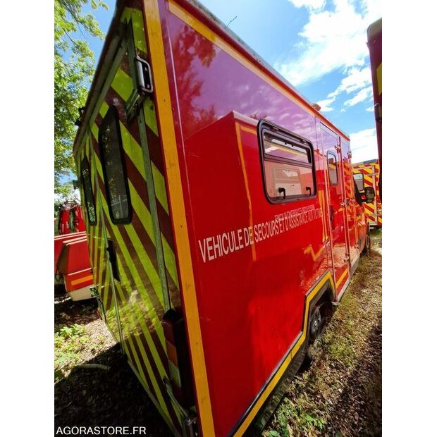 2014 رينو Master-44208523