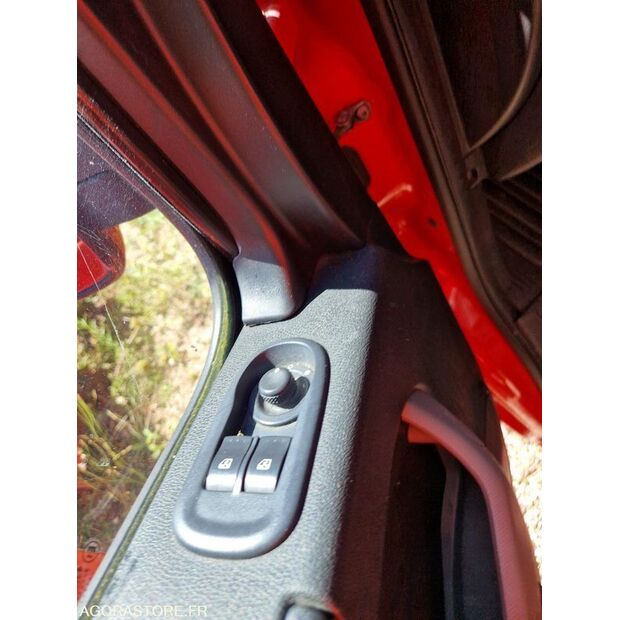 2014 رينو Master-44208524