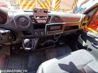 2014-renault-master-1393052-44208527