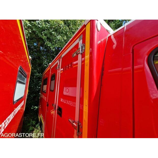 2014 رينو Master-44208535