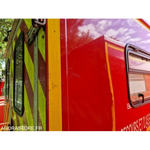 2014 رينو Master-44208552