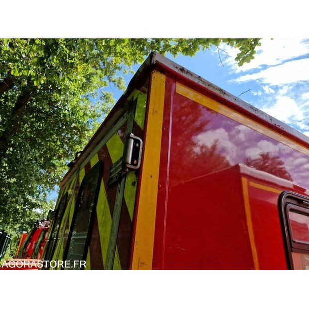 2014 رينو Master-44208553