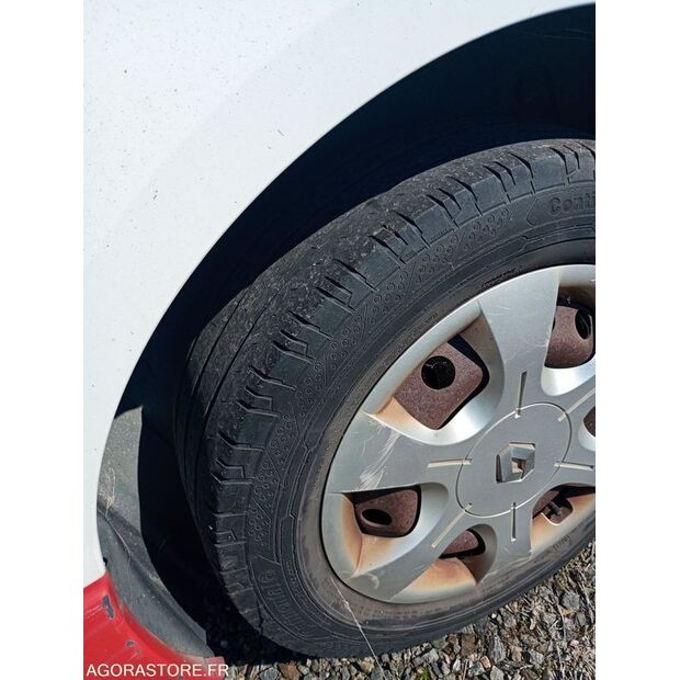 2013 Renault Trafic-44208561