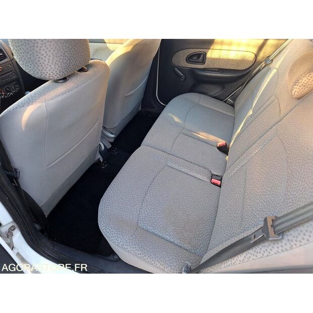 2005 رينو Clio-44208581