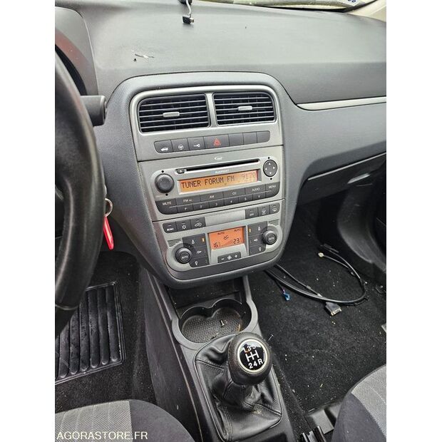 2009 Fiat Punto-44208637