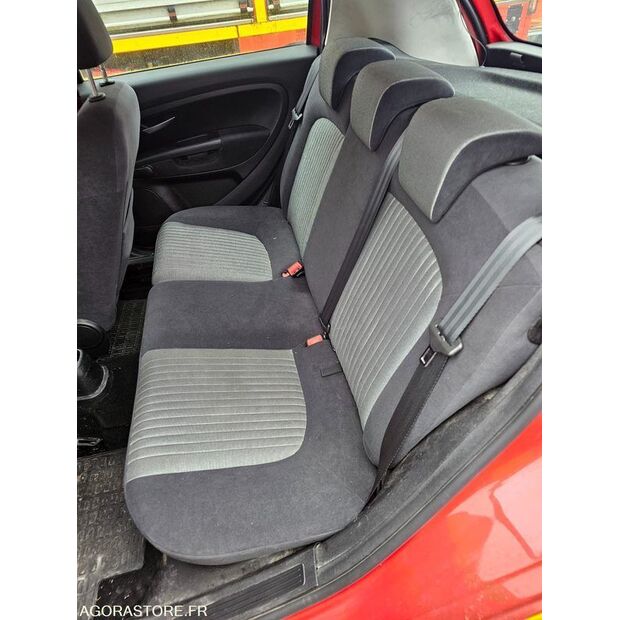 2009 Fiat Punto-44208641