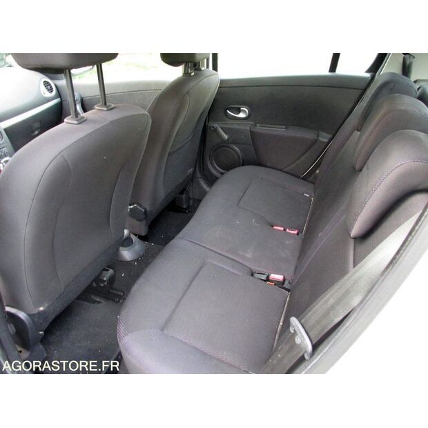 2008 Renault Clio-44208658