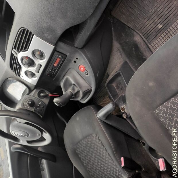 2012 Renault Kangoo-44208671